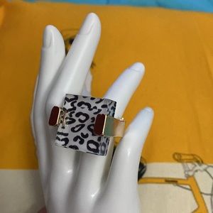 Ring acrylic Fashion, Adjustable animal print